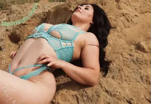 Scarlett Kiss / scarlett_kiss_official nude photo #0015