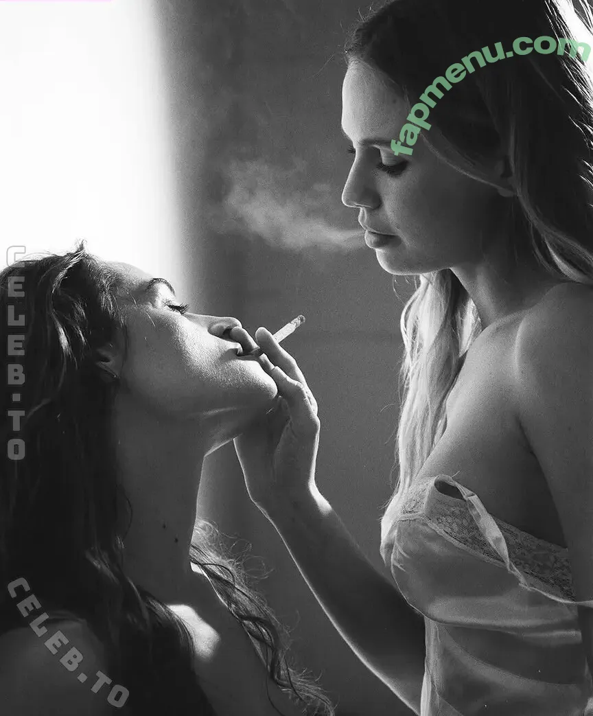 Scarlett Leithold nude photo #0194 (SLeithold / scarlett)