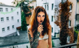  nude photo #0004