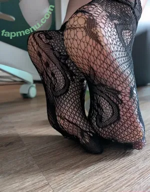 scarlettandtyrell / x_scarlettandtyrell_x nude photo #0010