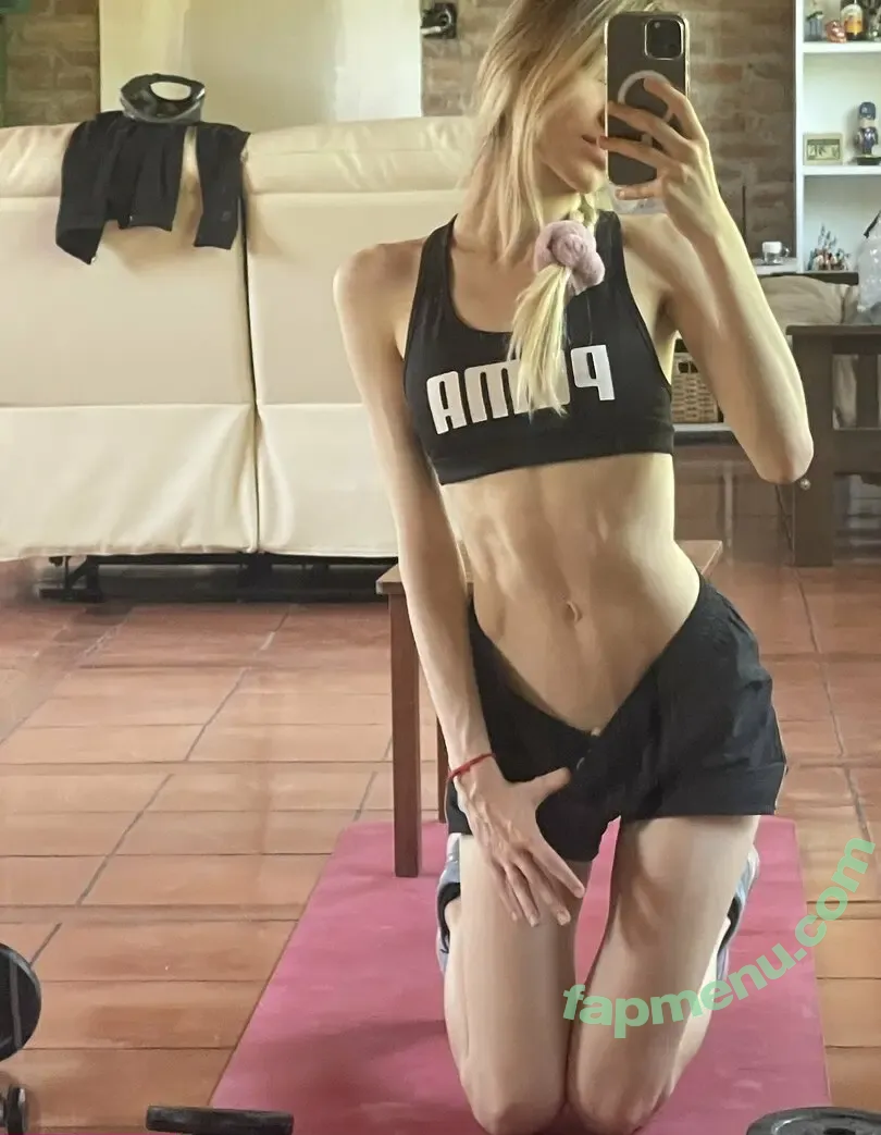 scarlettdevil01 nude photo #0083 (scarlettdevil01)