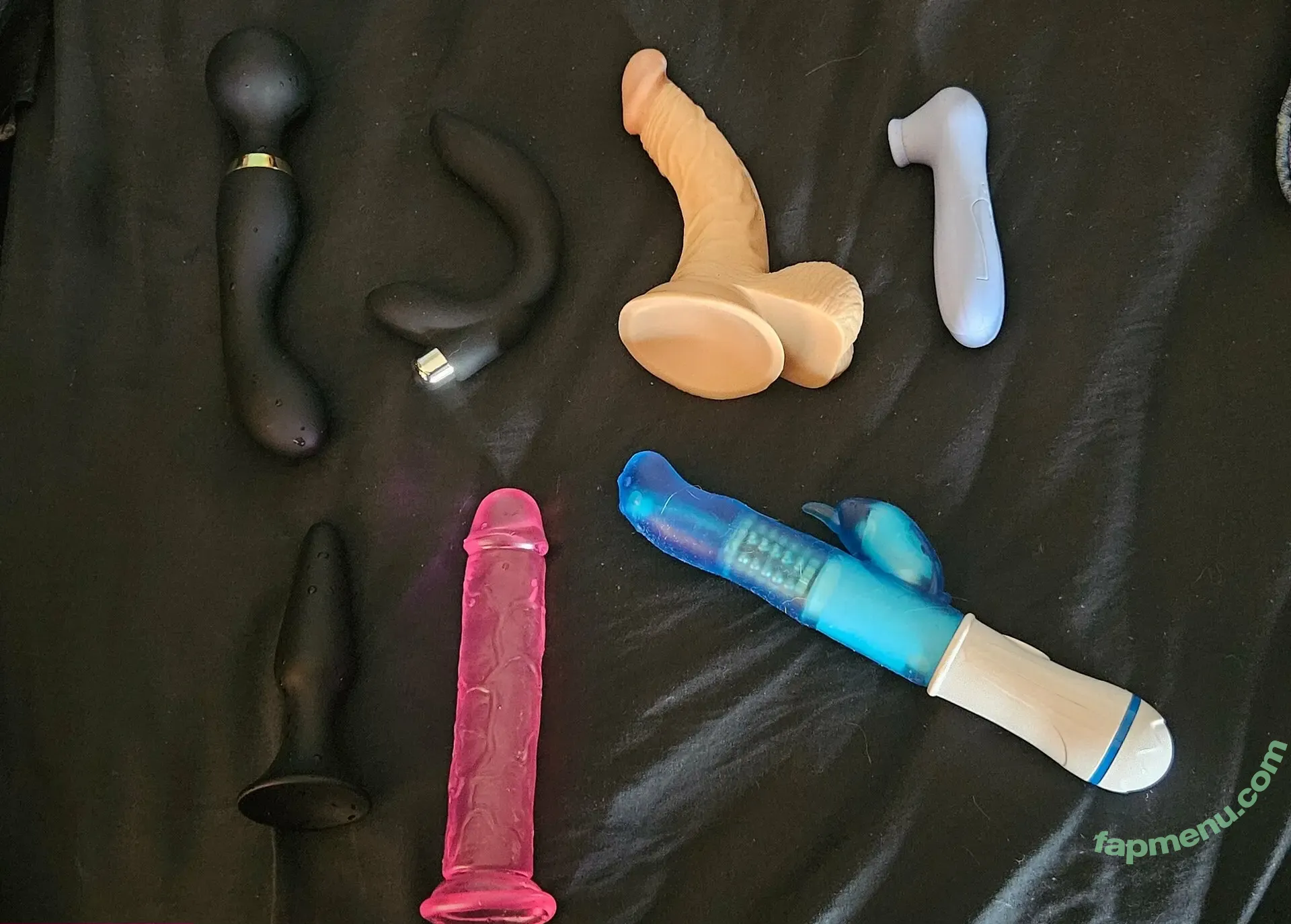 scarlette_moss nude photo #0011 (scarlette_moss)