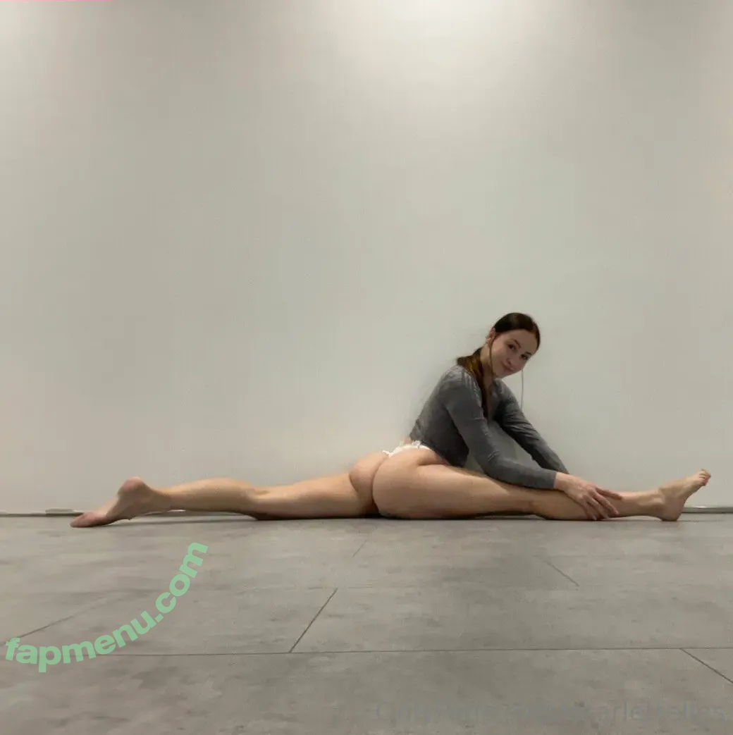scarlettelles nude photo #0006 (scarlettr.conselles)