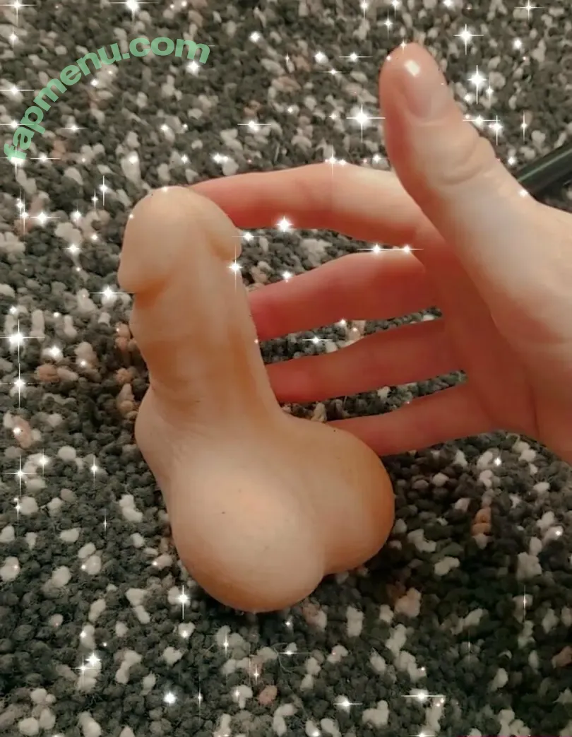 scentedfroggy nude photo #0003 (scentedfroggy)
