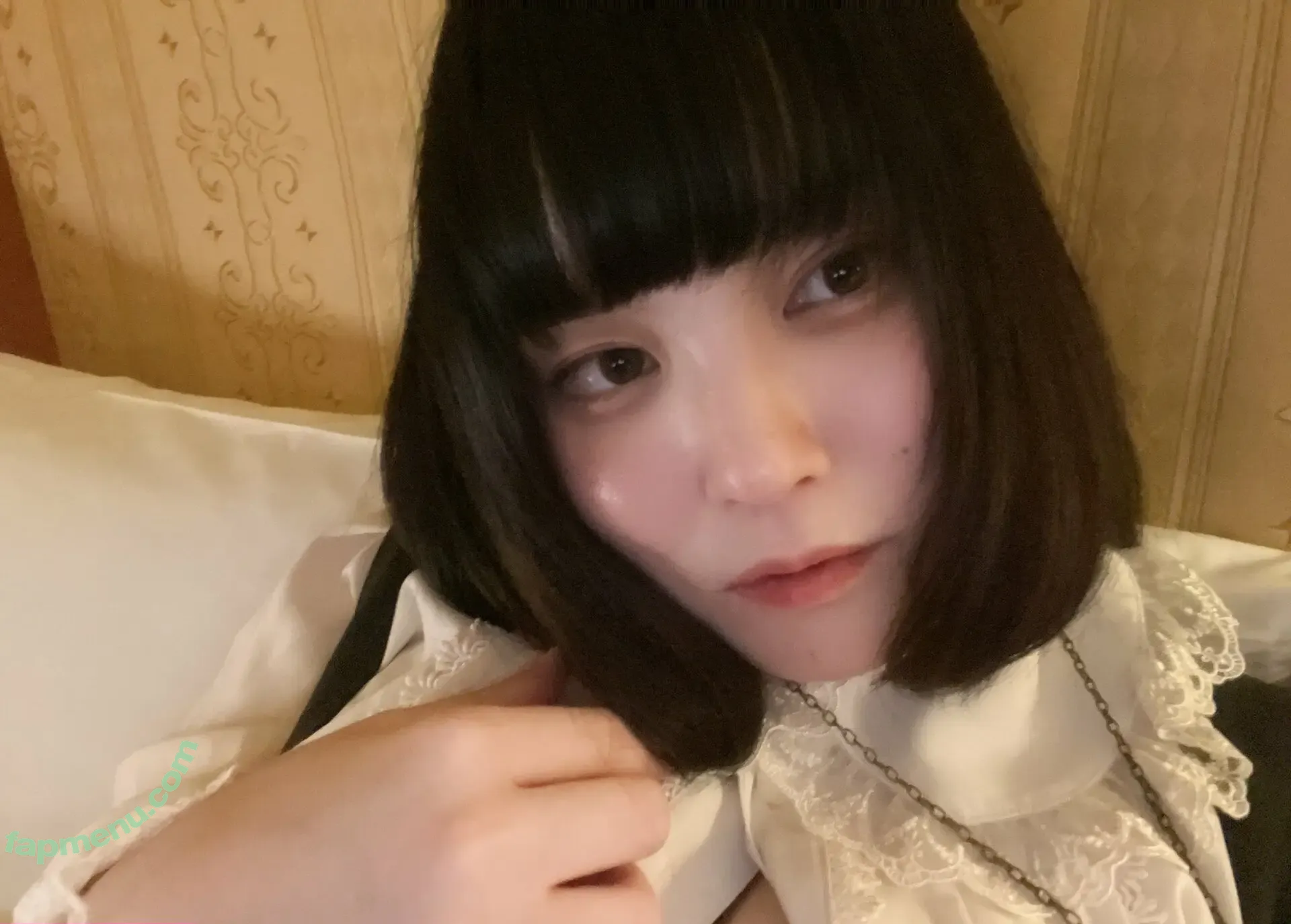 Schizoidcyan nude photo #0060 (でで 爆乳♡Hカップちゃん-Dede)