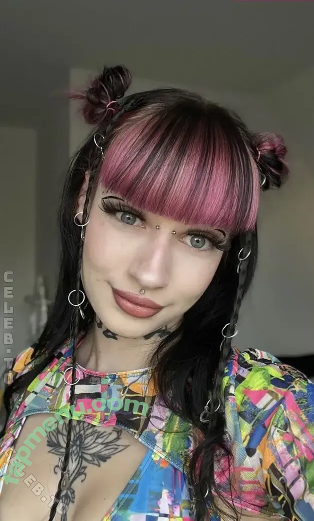 schweinenuttenfotzenscheisse nude photo #0098 (schweinenttenftzenscheisse / snfs.x / snfsx)