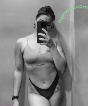  nude photo #0003