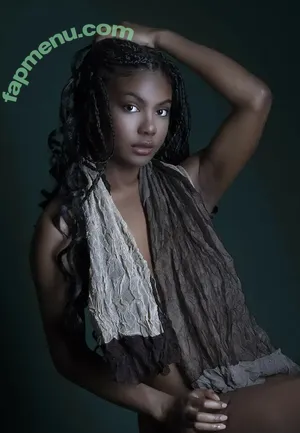 SchwiftyLove / FionaRabbit nude photo #0012