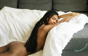 SchwiftyLove / FionaRabbit nude photo #0025