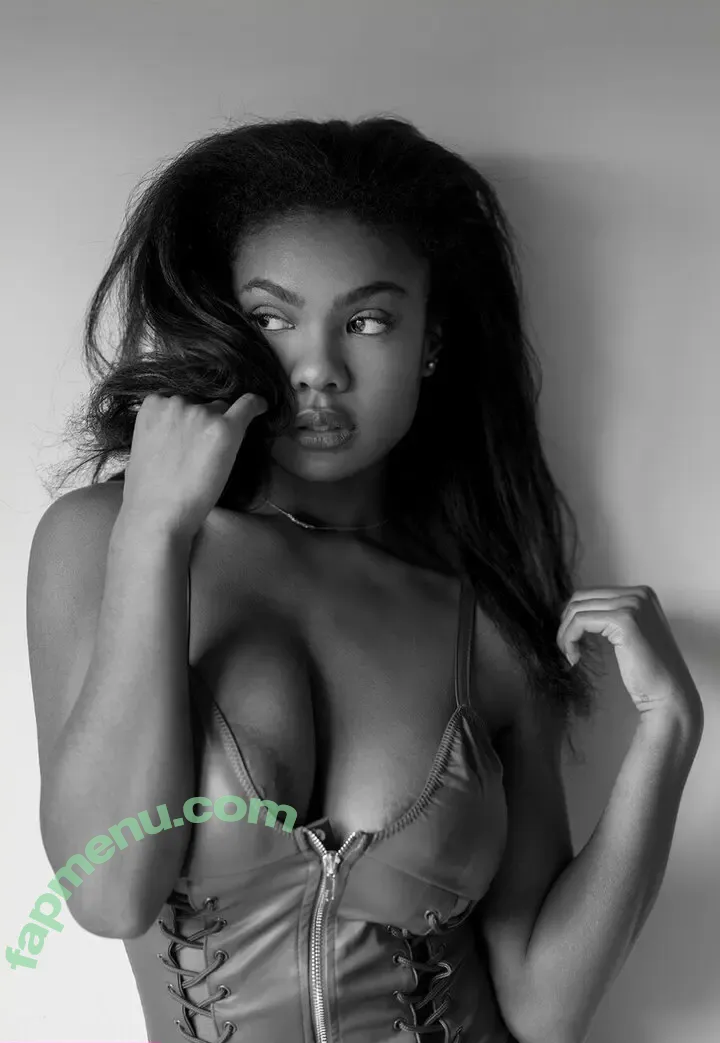 SchwiftyLove nude photo #0011 (FionaRabbit)