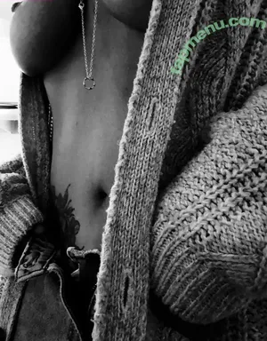 Scorpio_Karen18 / The_Farm_Chick / scorpio_karen nude photo #0019