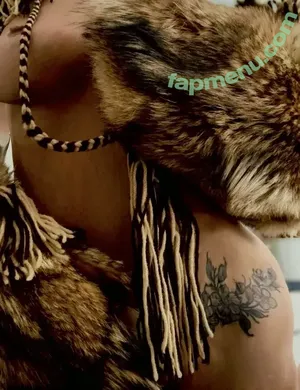 Scorpio_Karen18 / The_Farm_Chick / scorpio_karen nude photo #0053