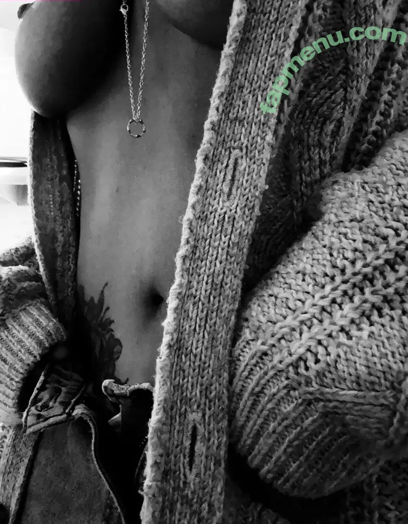 Scorpio_Karen18 nude photo #0019 (The_Farm_Chick / scorpio_karen)