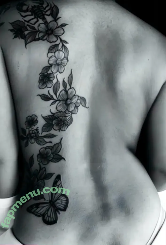 Scorpio_Karen18 nude photo #0035 (The_Farm_Chick / scorpio_karen)