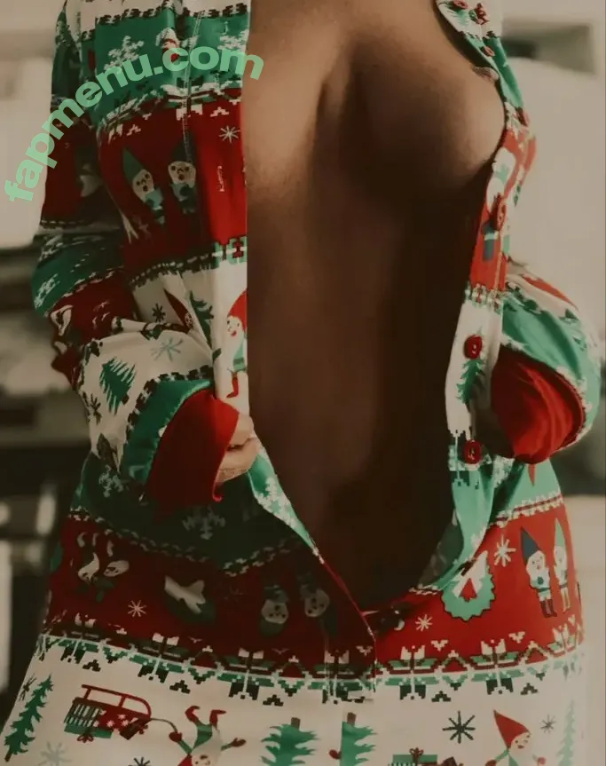 Scorpio_Karen18 nude photo #0050 (The_Farm_Chick / scorpio_karen)