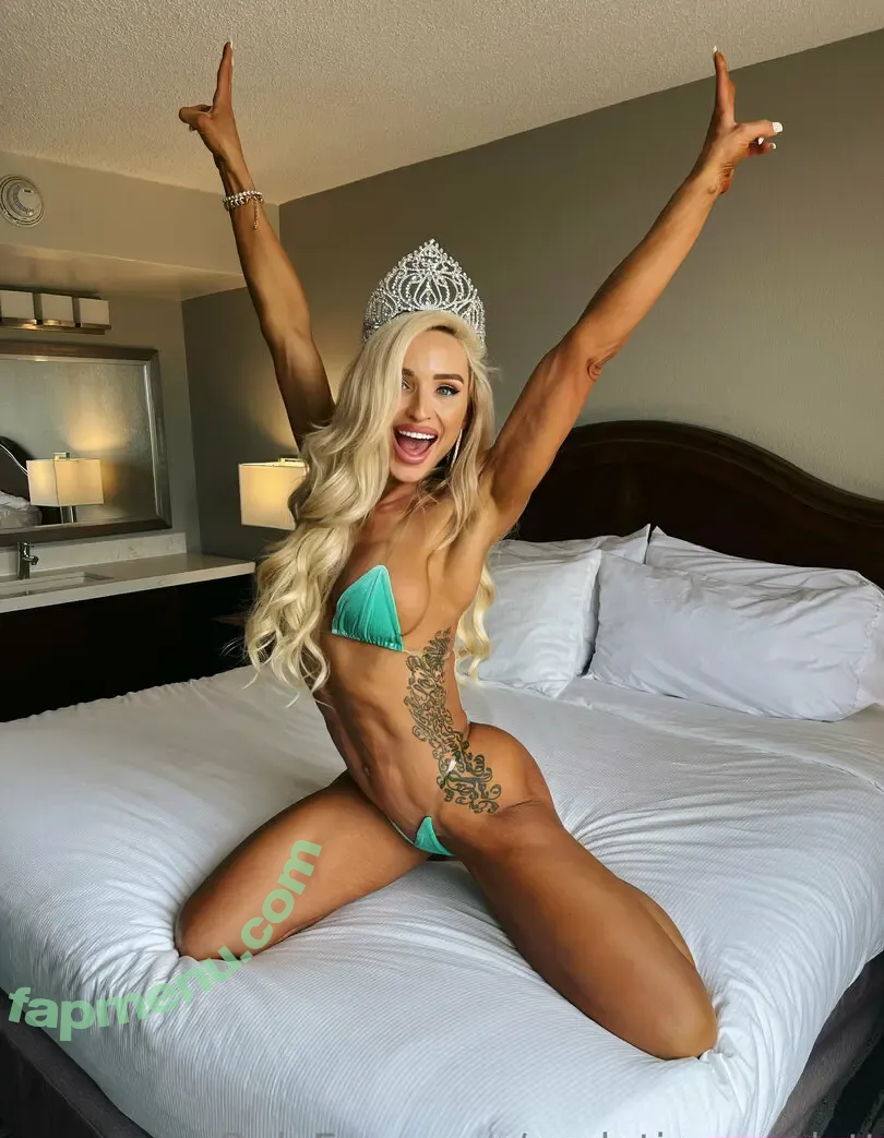 sculptingscarlett nude photo #0013 (sculptwithscarlett)