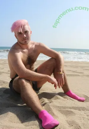 sebastiancalvin / seabassouttawater nude photo #0119