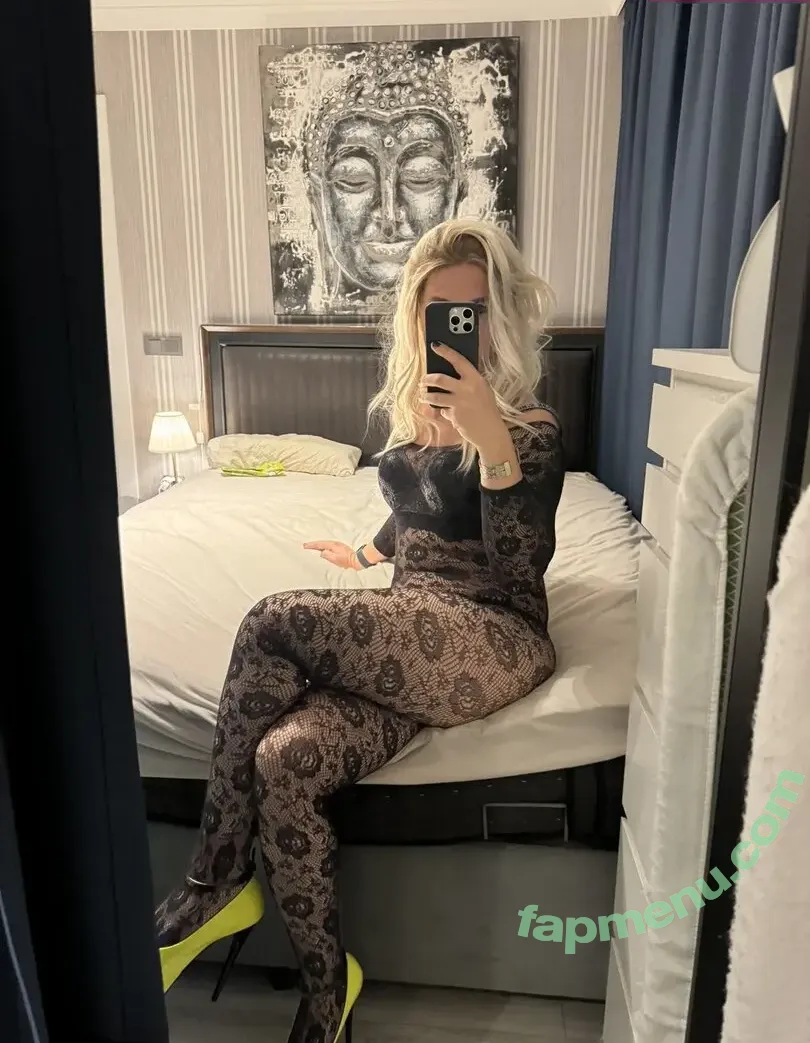 Sebnem nude photo #0010 (Sebnem)