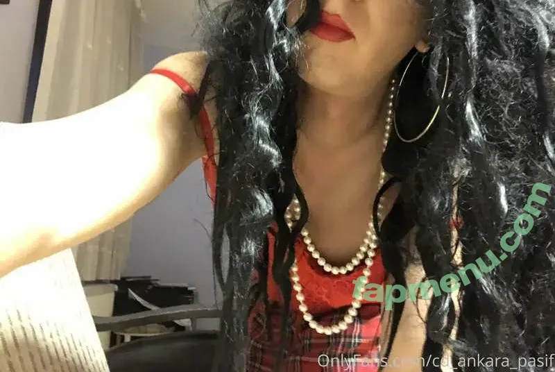 Sebnem nude photo #0040 (sebnemcb / seboo)