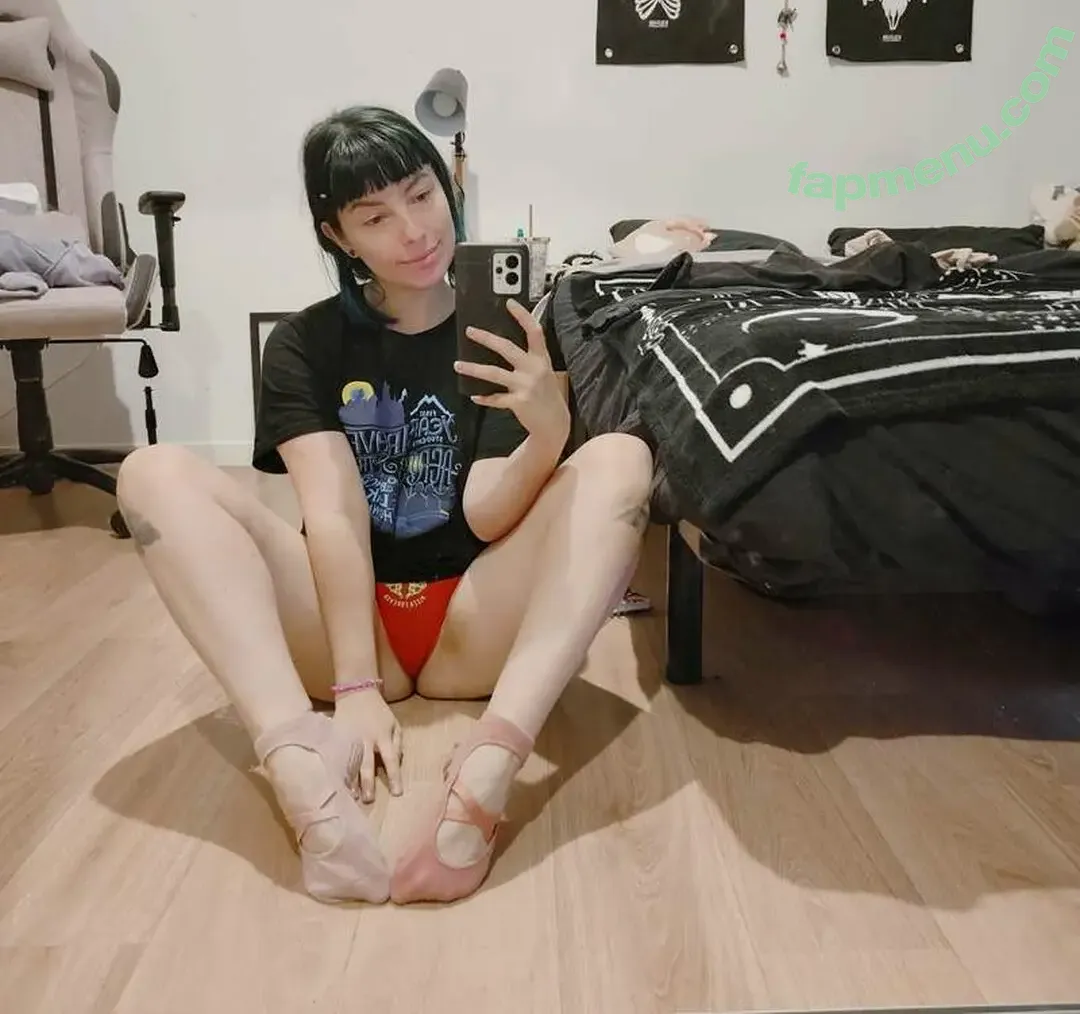 secr3tmoon nude photo #0058 (secr3tmoon)