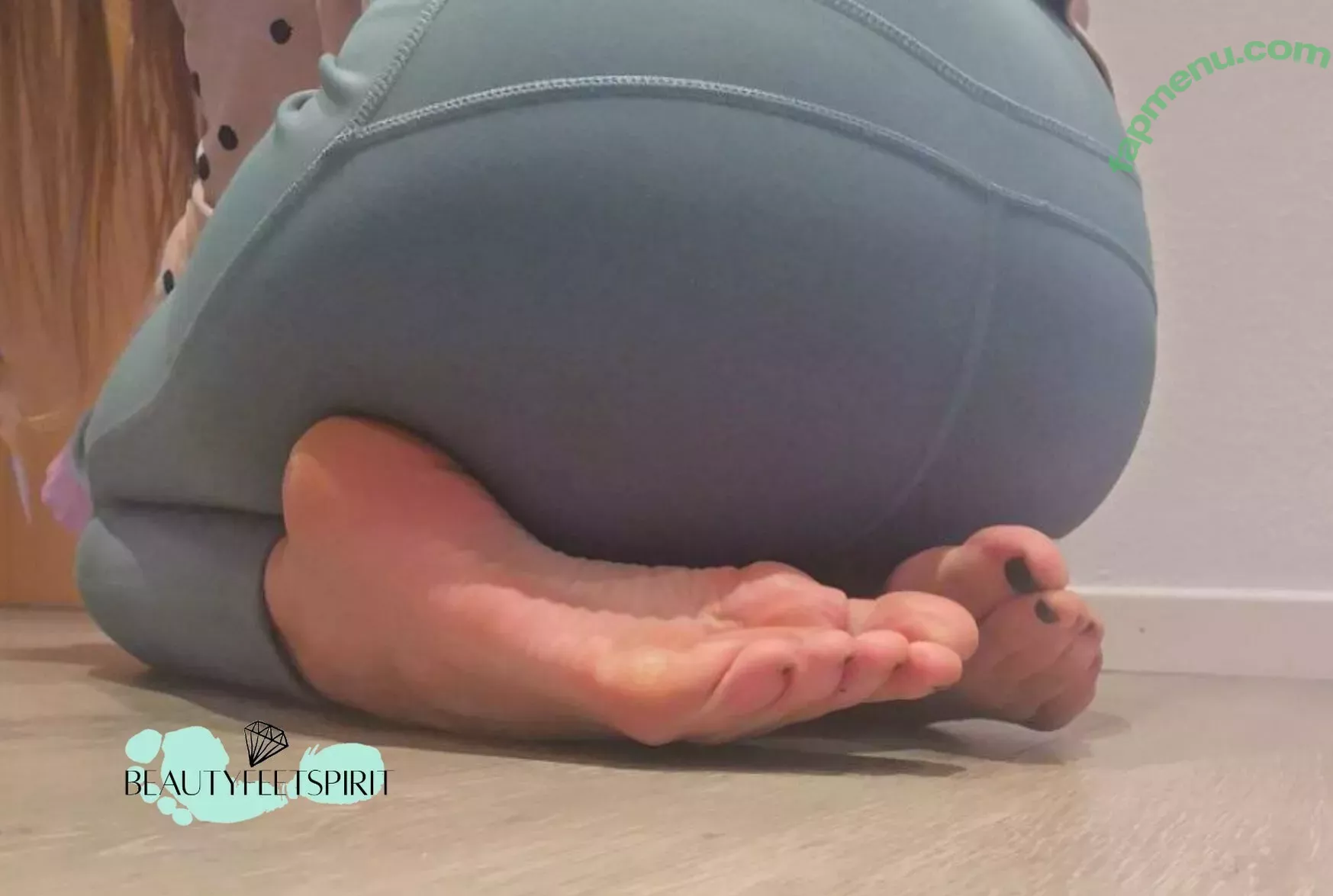 secret.feetbeauty nude photo #0001 (secret.feetbeauty)