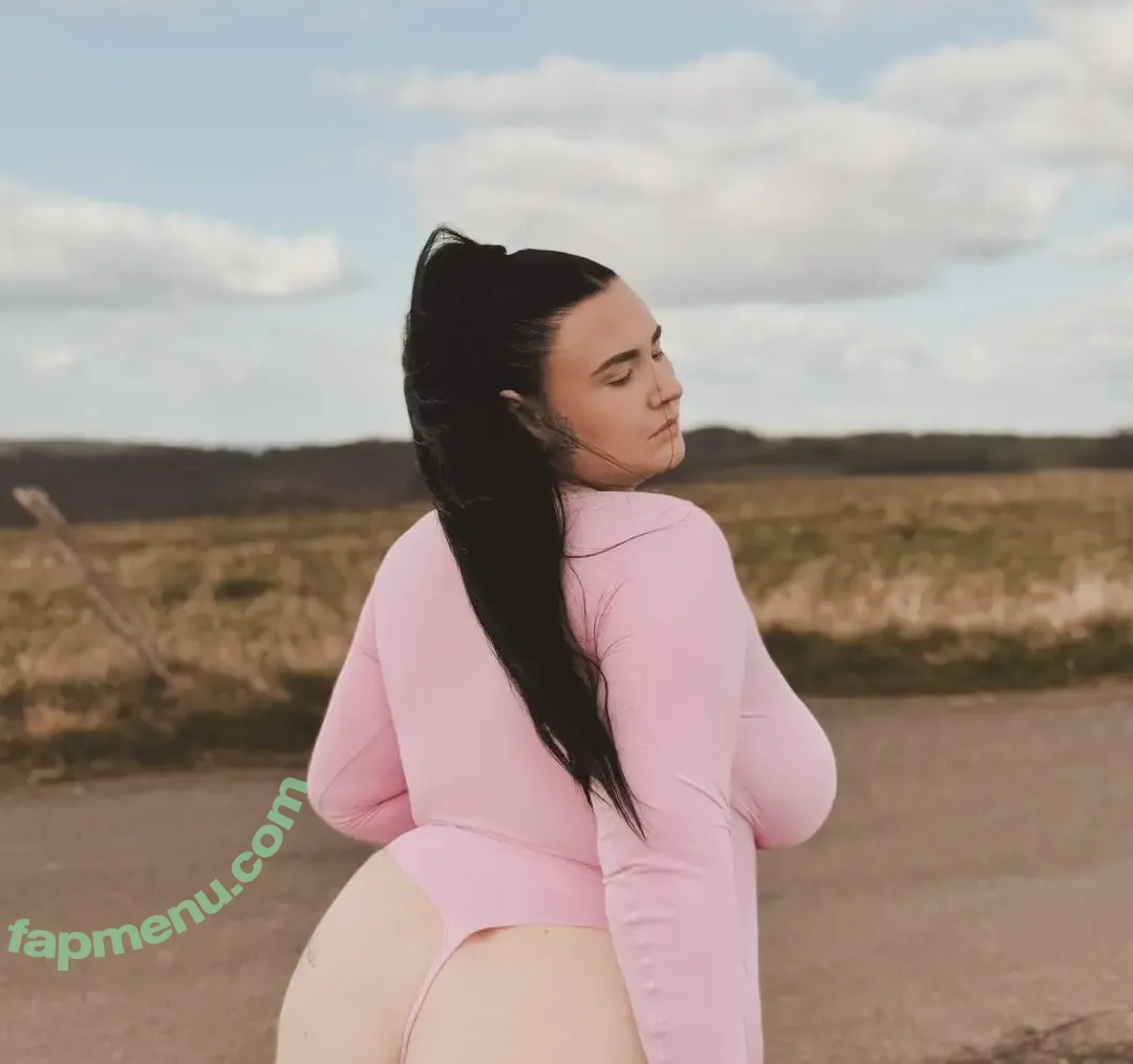 _secret_sophieee_ nude photo #0003 (_secret_sophieee_)