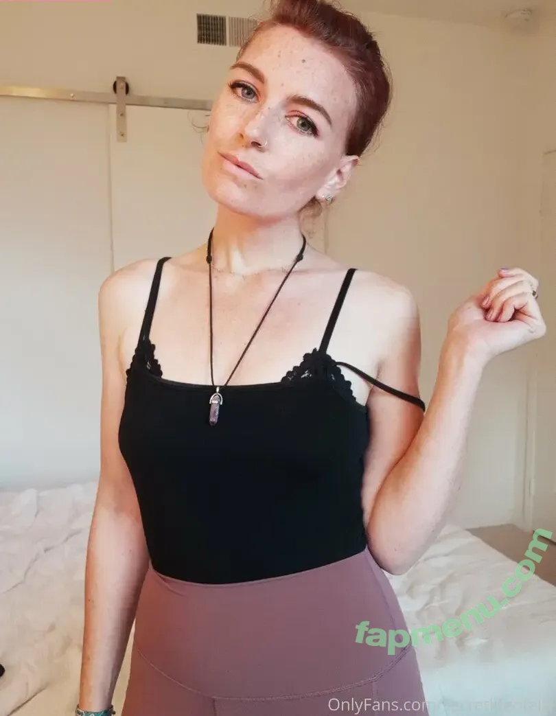 secretlifeofelle nude photo #0012 (secretlifeofelle)