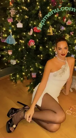 Seda Bakan / sedabakan nude photo #0026