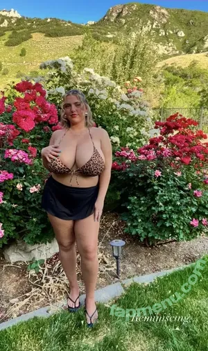 seerahb2 / sheygabriella / sierra_bellingar / sierralorae nude photo #0392