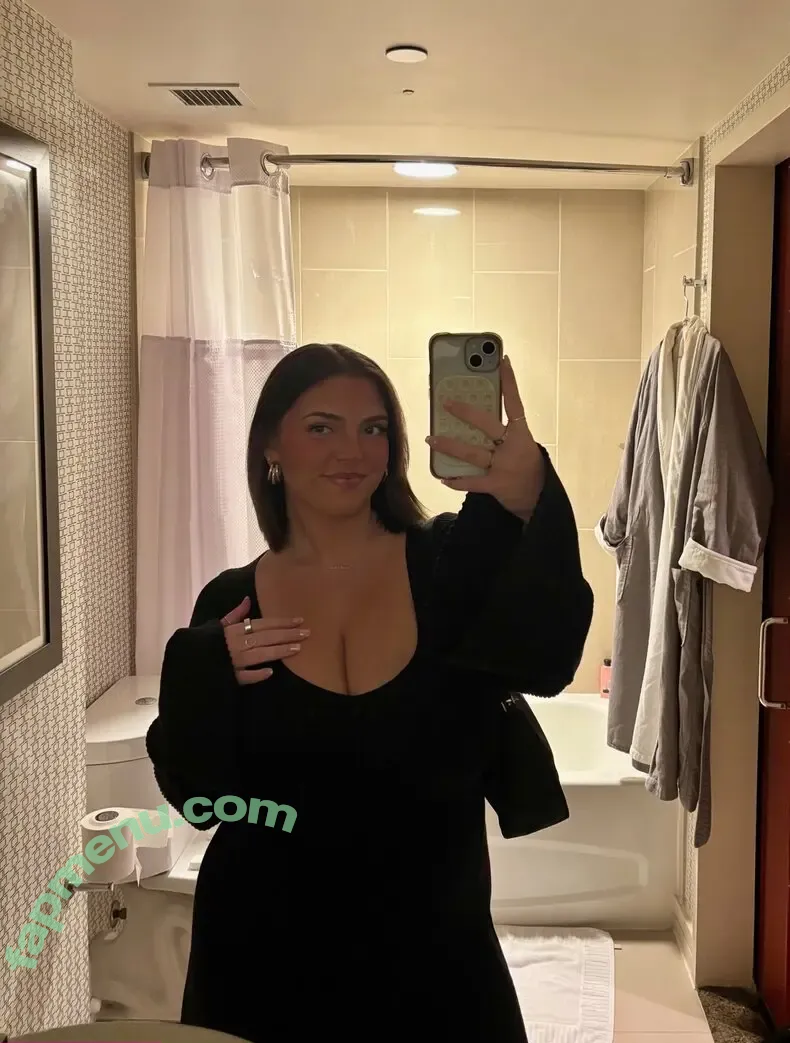 seerahb2 nude photo #0475 (sheygabriella / sierra_bellingar / sierralorae)