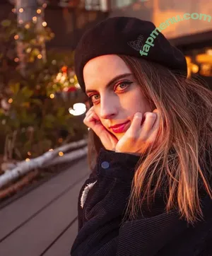 Seerasan / Sarah from Toyko Creative nude photo #0010