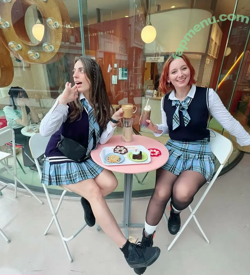 Seerasan nude photo #0026 (Sarah from Toyko Creative)