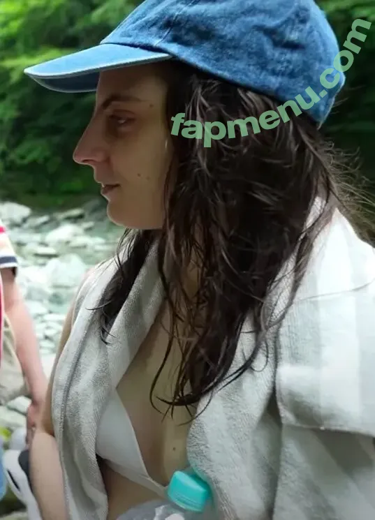 Seerasan nude photo #0031 (Sarah from Toyko Creative)