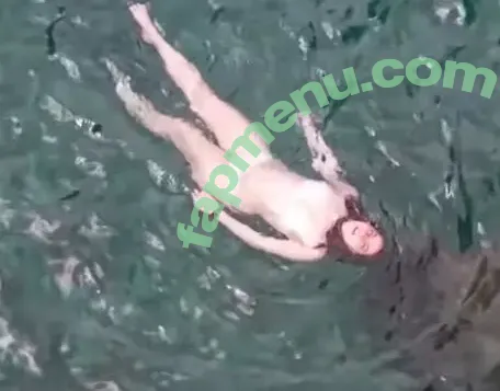 Seerasan nude photo #0043 (Sarah from Toyko Creative)