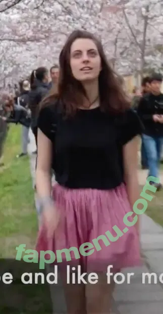 Seerasan nude photo #0066 (Sarah from Toyko Creative)