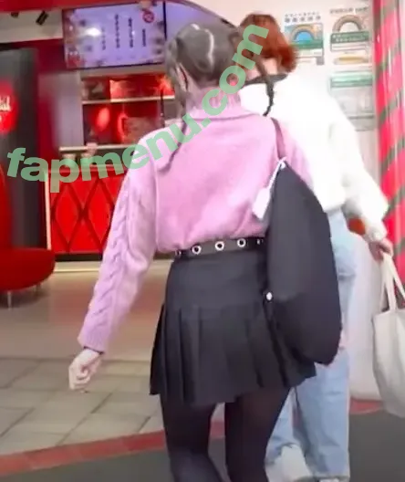 Seerasan nude photo #0068 (Sarah from Toyko Creative)