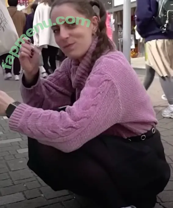 Seerasan nude photo #0074 (Sarah from Toyko Creative)