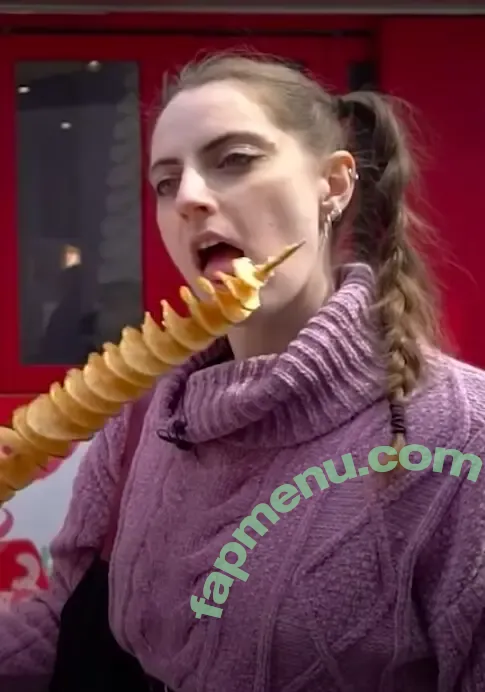 Seerasan nude photo #0080 (Sarah from Toyko Creative)