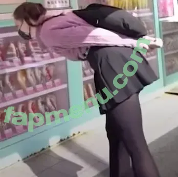 Seerasan nude photo #0084 (Sarah from Toyko Creative)