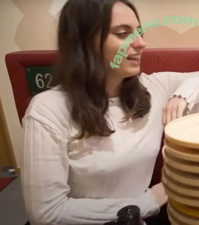 Seerasan nude photo #0092 (Sarah from Toyko Creative)