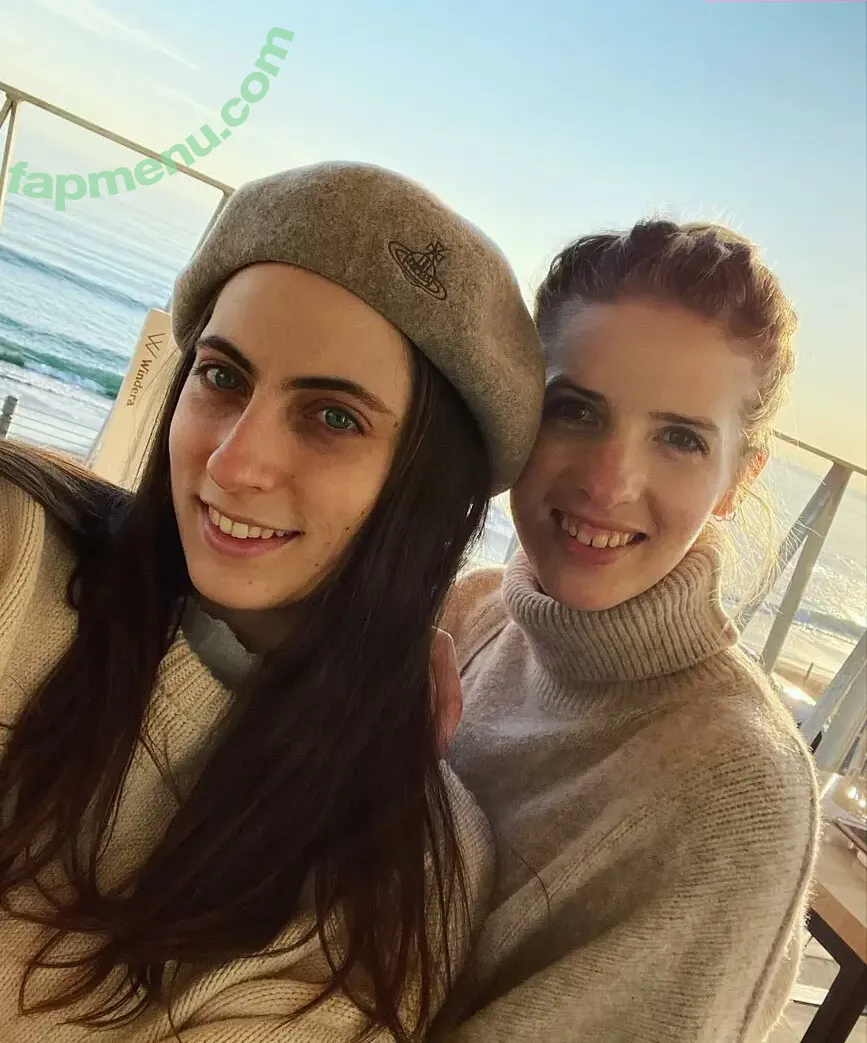 Seerasan nude photo #0111 (Sarah from Toyko Creative)