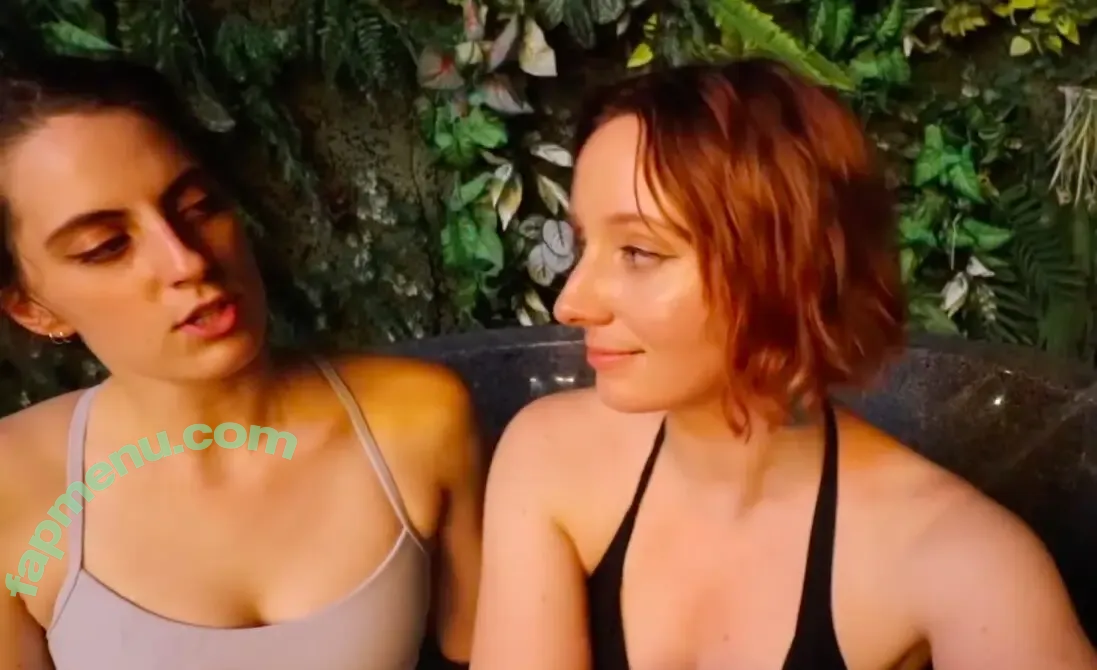 Seerasan nude photo #0130 (Sarah from Toyko Creative)