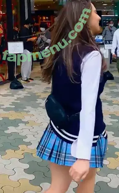 Seerasan nude photo #0157 (Sarah from Toyko Creative)