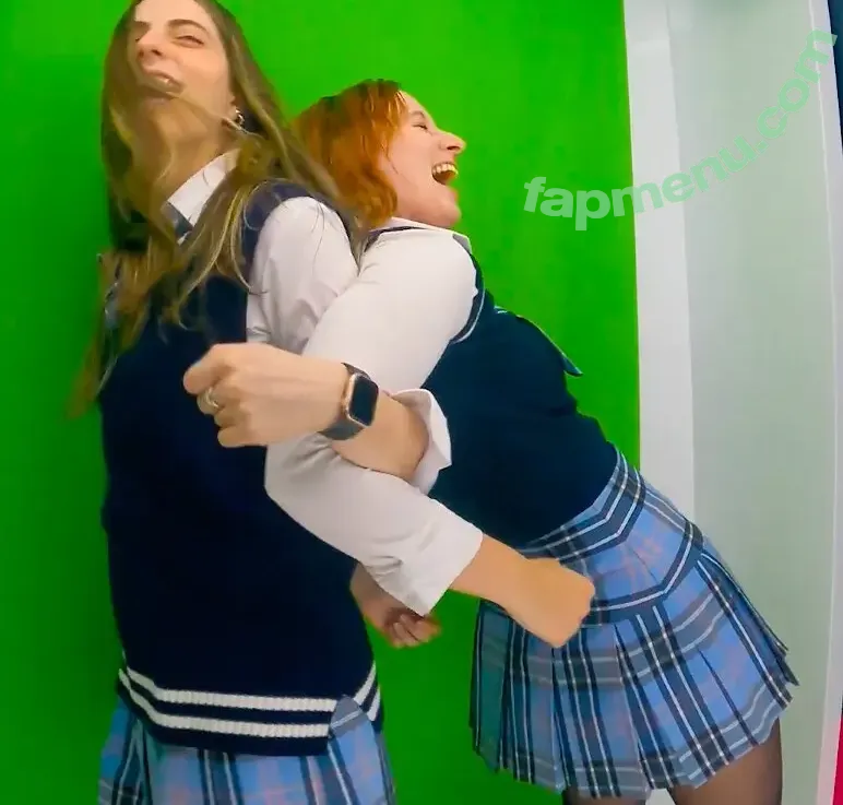 Seerasan nude photo #0195 (Sarah from Toyko Creative)