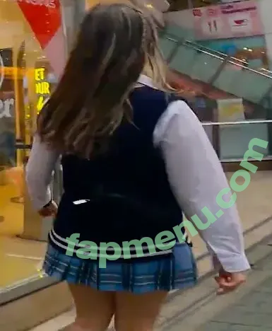 Seerasan nude photo #0204 (Sarah from Toyko Creative)