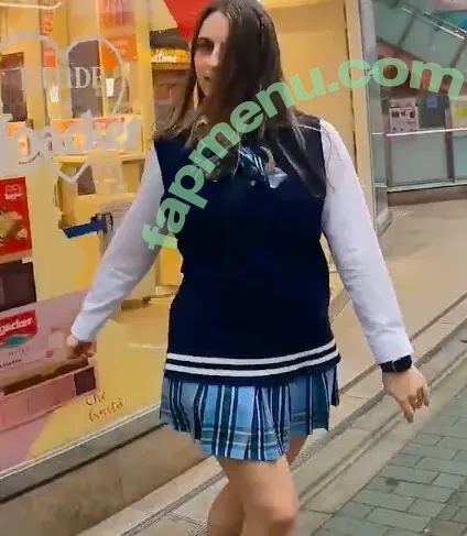 Seerasan nude photo #0205 (Sarah from Toyko Creative)