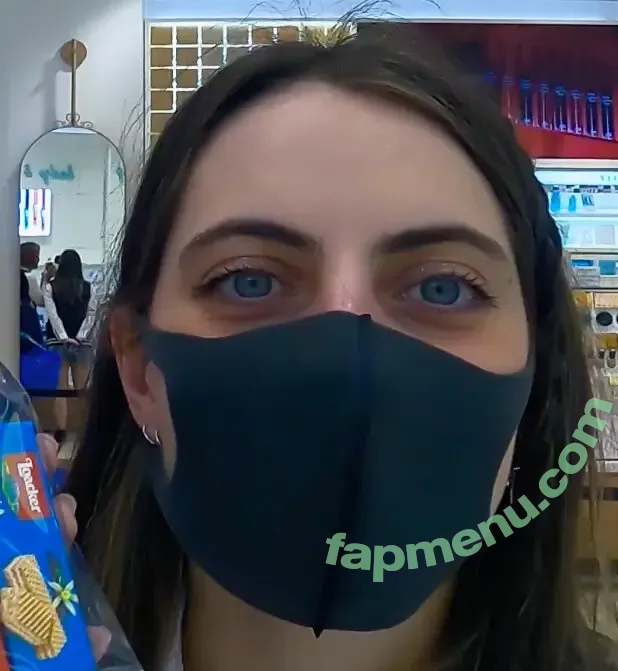 Seerasan nude photo #0209 (Sarah from Toyko Creative)