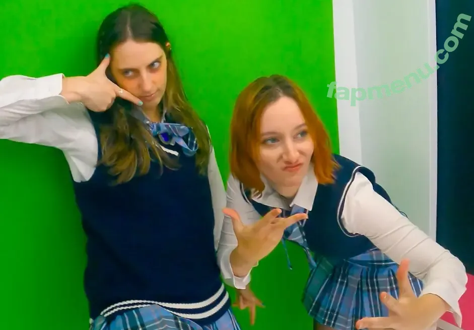 Seerasan nude photo #0219 (Sarah from Toyko Creative)