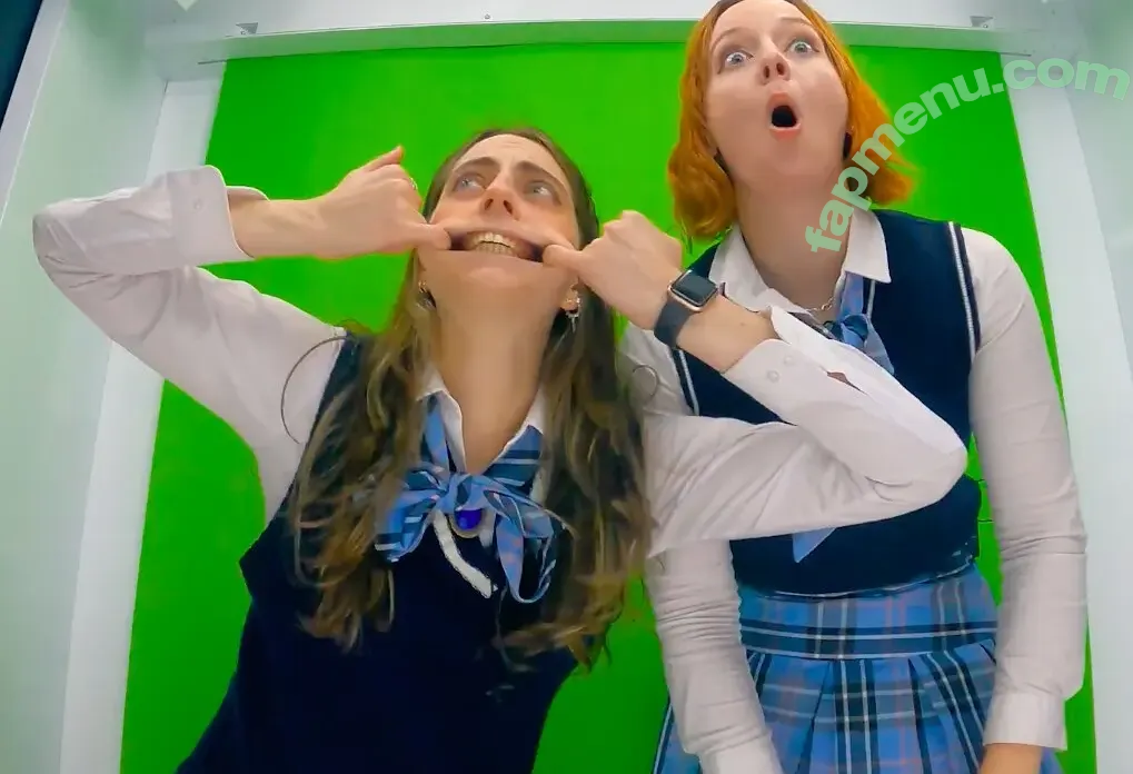 Seerasan nude photo #0221 (Sarah from Toyko Creative)