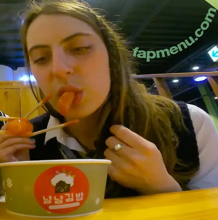 Seerasan nude photo #0235 (Sarah from Toyko Creative)